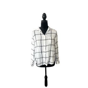 DIP Flannel White and Black Long Sleeve Button-Up Top - Size Large